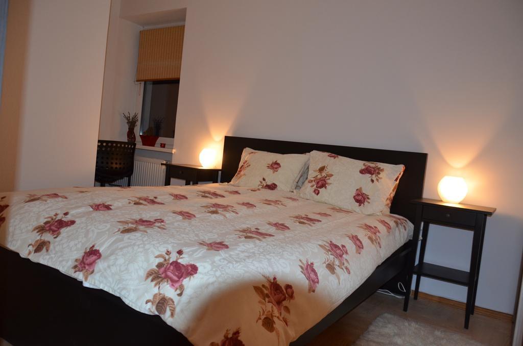 Apartments With Outdoor Spa Jacuzzi And Sauna Vilnius Exterior foto