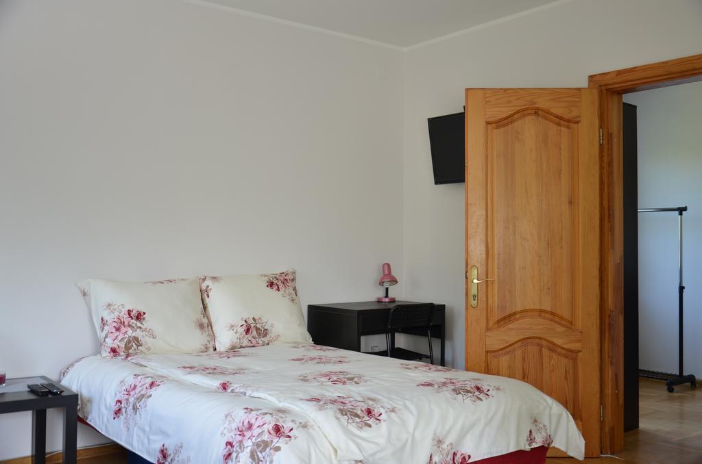 Apartments With Outdoor Spa Jacuzzi And Sauna Vilnius Exterior foto